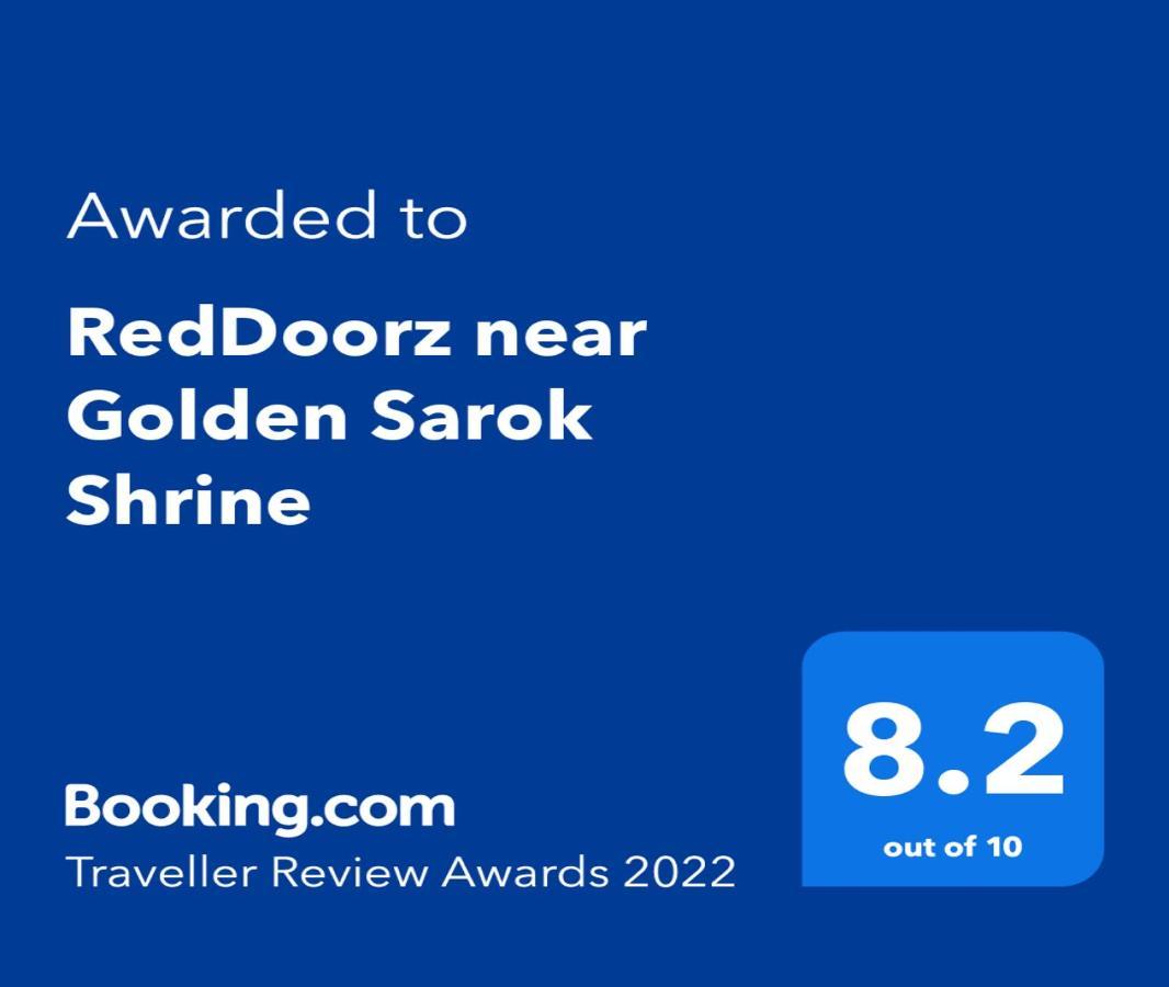 מלון קאליבו Reddoorz Near Golden Sarok Shrine מראה חיצוני תמונה